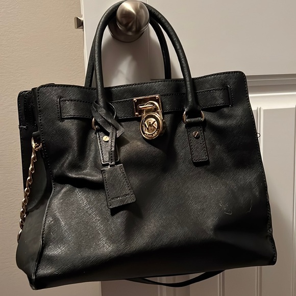 Michael Kors Purse - Picture 1 of 3